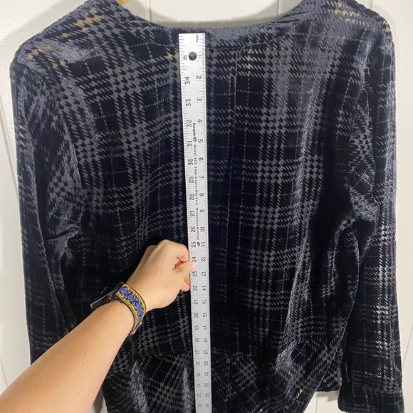 NWT Democracy Black Velvet Houndstooth Burnout Sheer‎ Button Up Shirt M Goth - Picture 13 of 16